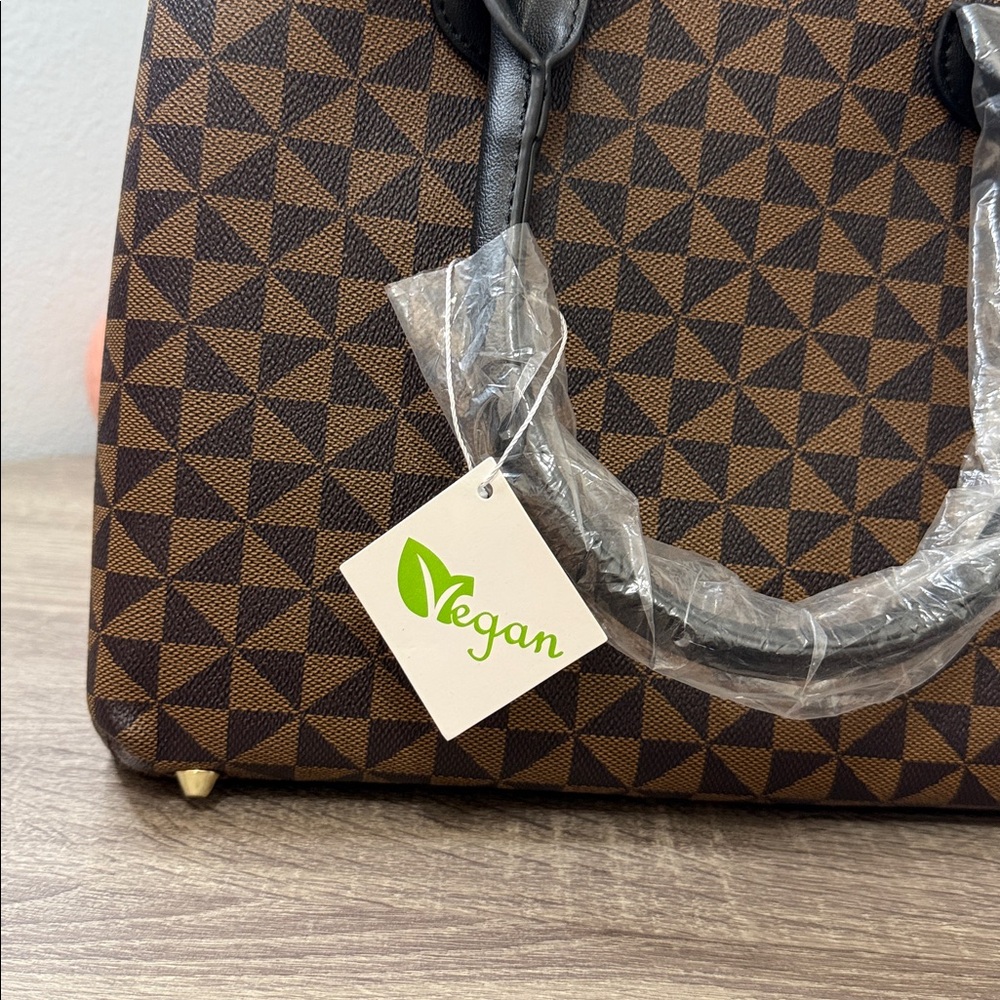 Brown Geometric Tote Bag - Picture 9 of 9